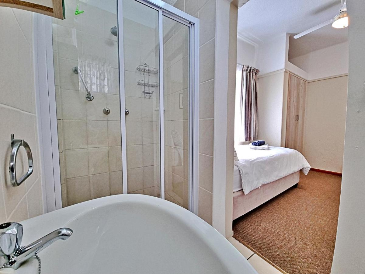 Fairway Holiday Accommodation Hermanus Zewnętrze zdjęcie
